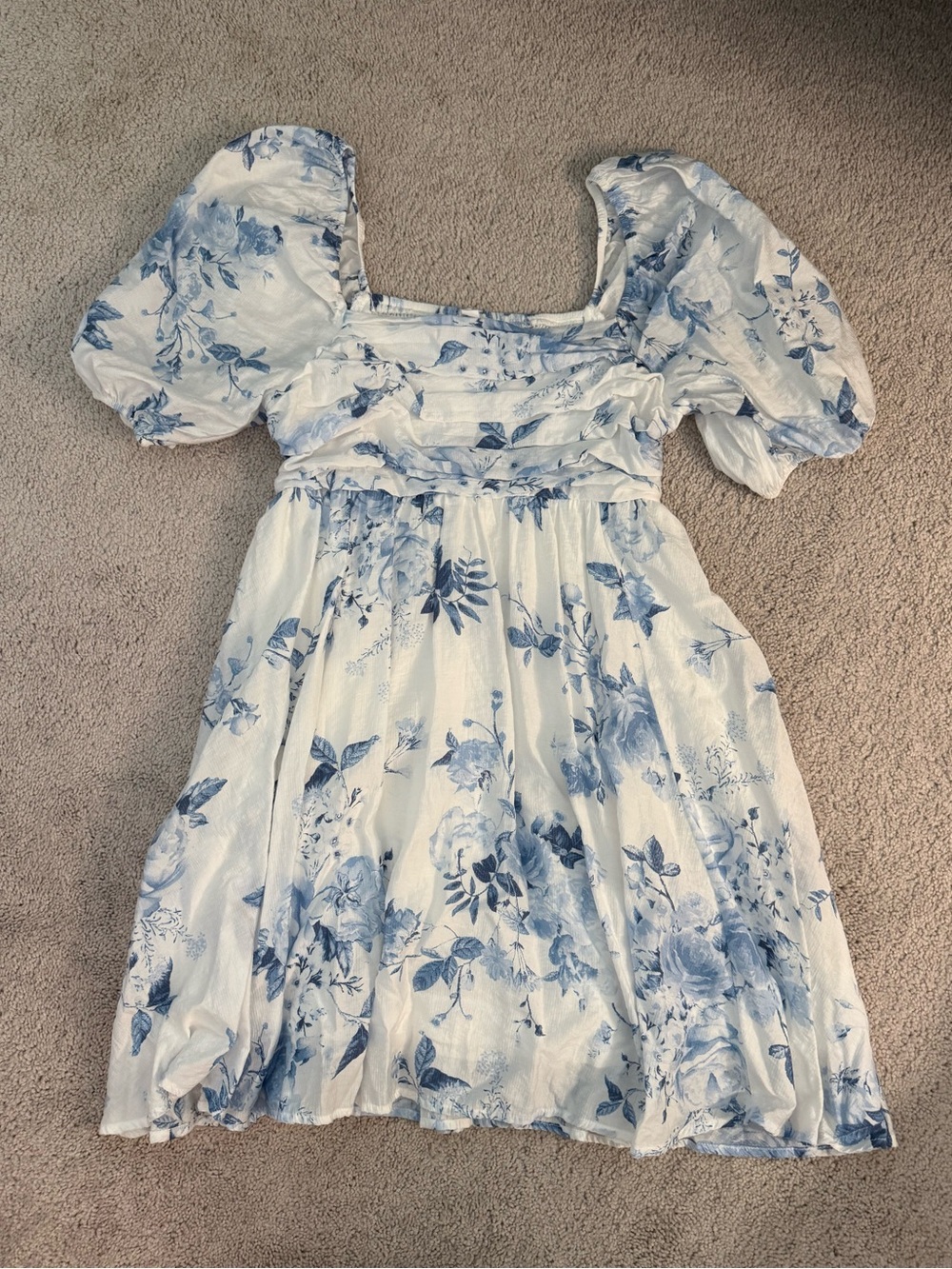 Blue and White Floral Puff-Sleeve Dress